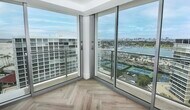 Foto principal - 1760 Avenida Del Mundo