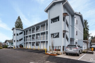 one bedroom apartment exterior - Cedar Park Apartments