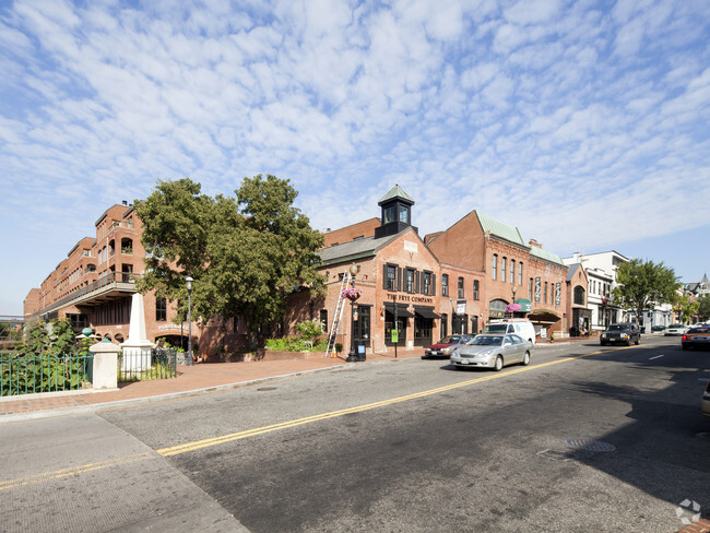 Primary Photo - Georgetown Park Condominiums