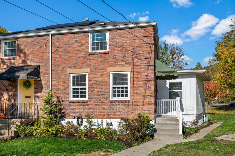 Foto principal - 30 Victory Ln