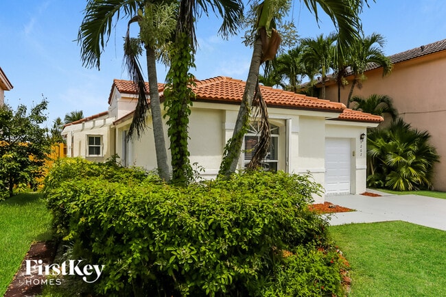 Building Photo - 3202 W Buena Vista Dr