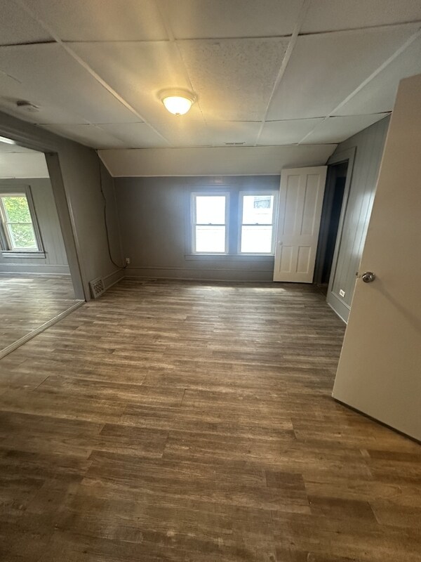 Building Photo - 2180 W 83rd St