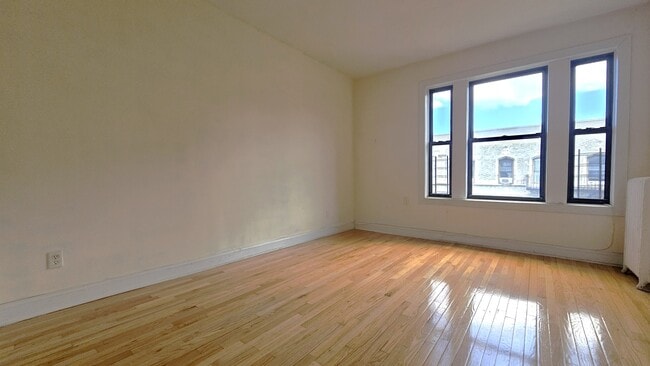 Foto del edificio - 280 Fort Washington Ave