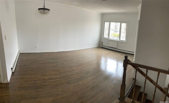 Building Photo - 156-07 107th Ave