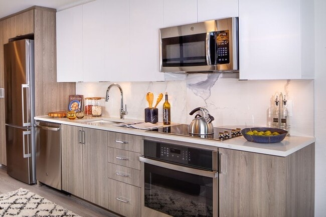 Photo - J Linea Apartments