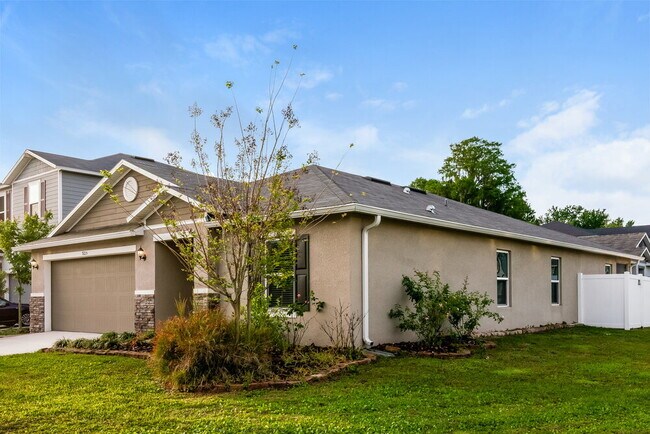 Foto del edificio - 9215 Freedom Hill Dr