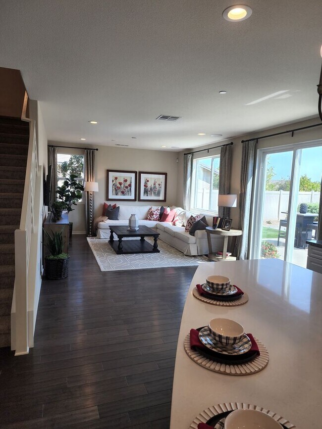Building Photo - Coming Soon! Previous Model home near Spen...