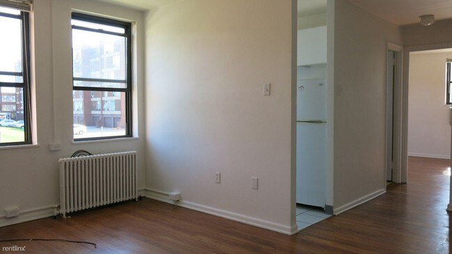 Building Photo - 147 S Negley Ave