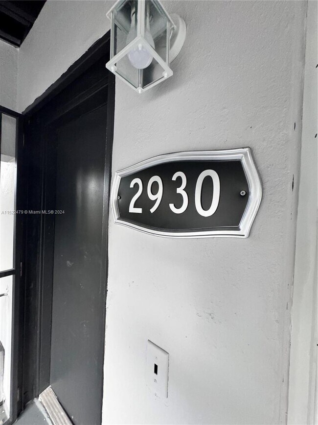 Foto del edificio - 2930 NW 49th St