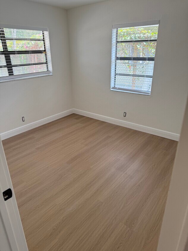Foto del edificio - 808 SW 15th Ave