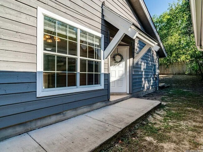 Building Photo - 3936 Heritage Hill Dr