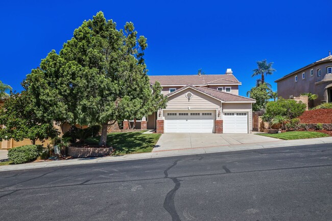 Foto del edificio - Four Bedroom Greer Ranch home in Murrieta!