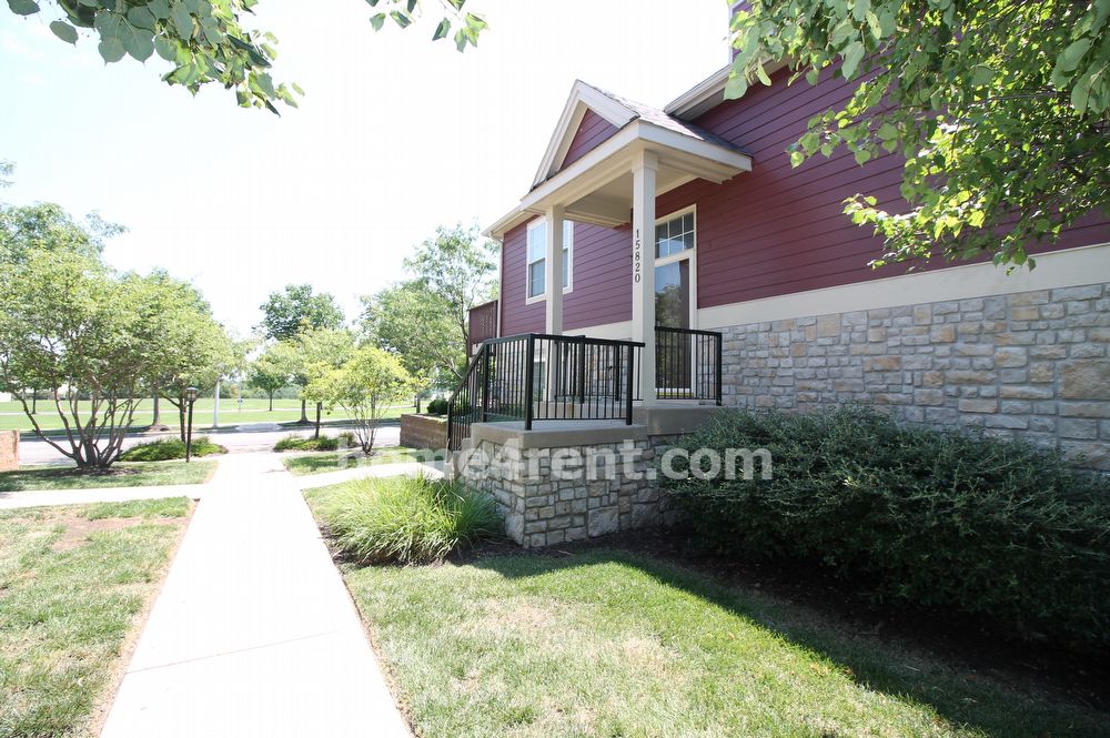 Primary Photo - 15820 Conser St