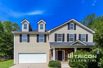 Building Photo - 9015 Montclair Hills Dr