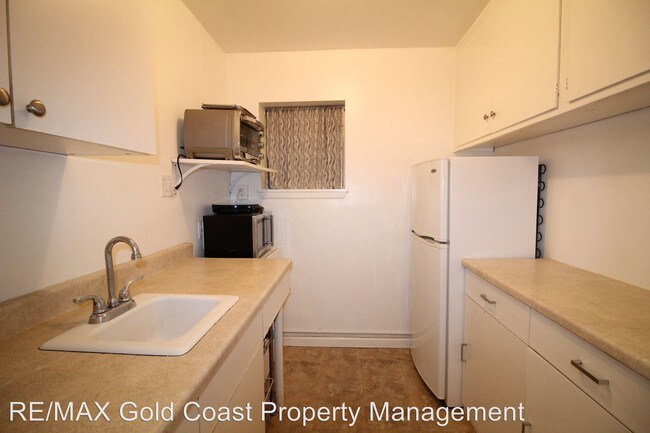 Building Photo - Studio, 1 bath House - 135 Calle Bella Vista