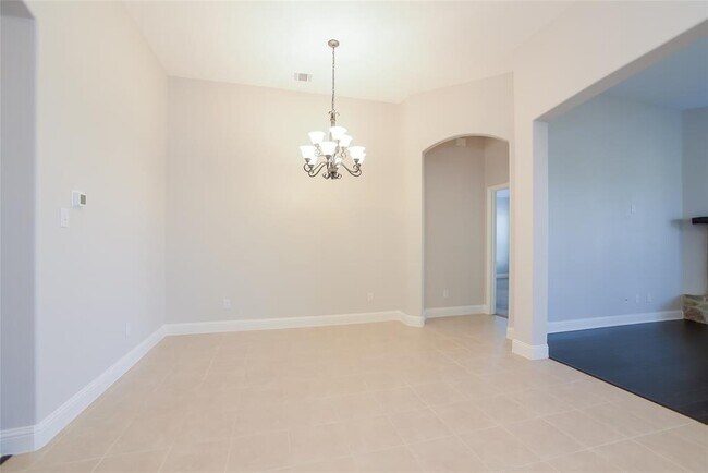 Foto del edificio - 251 Valley View Dr