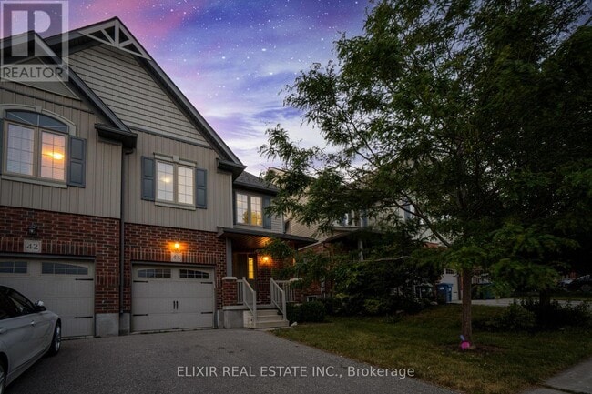 Building Photo - 44 Acker St