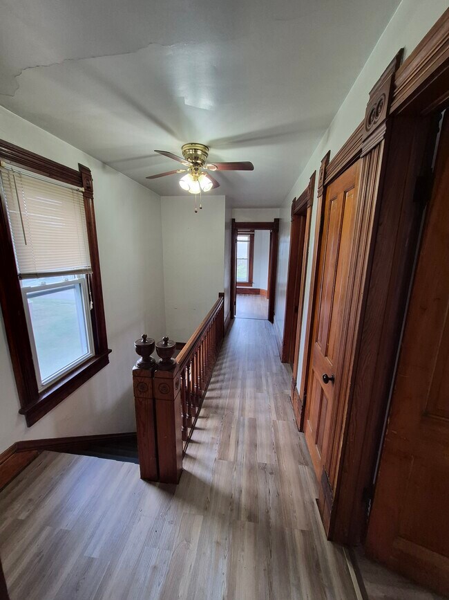 Foto del edificio - 62 S Gamble St