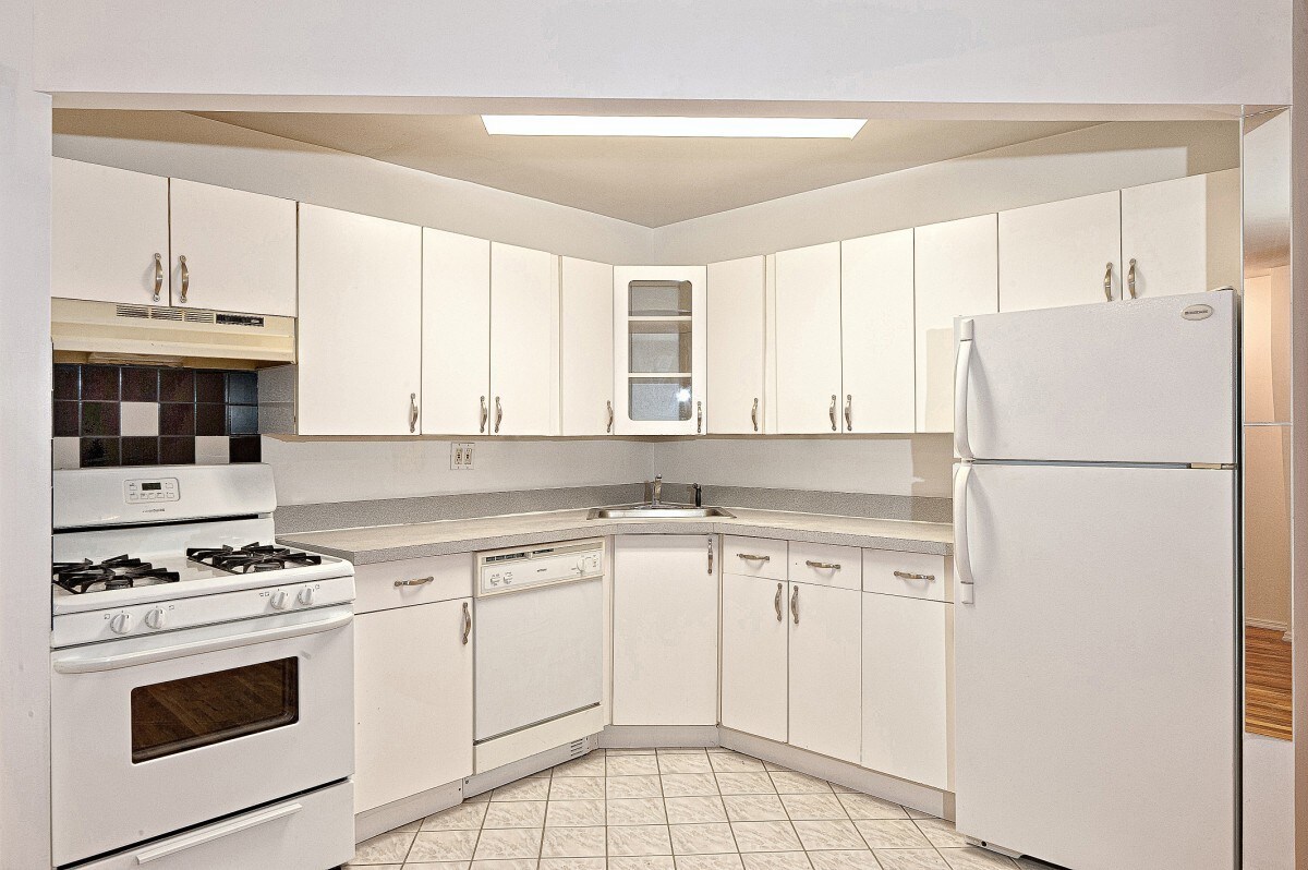 Foto principal - 141-13 85th Rd