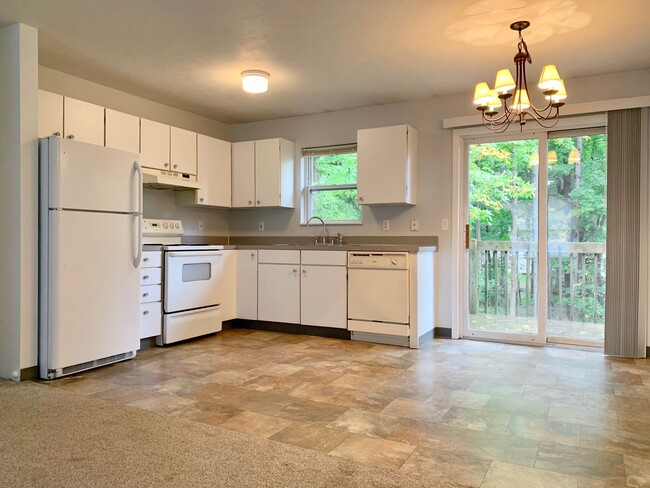 Building Photo - Two Bedroom Apartment in Hastings