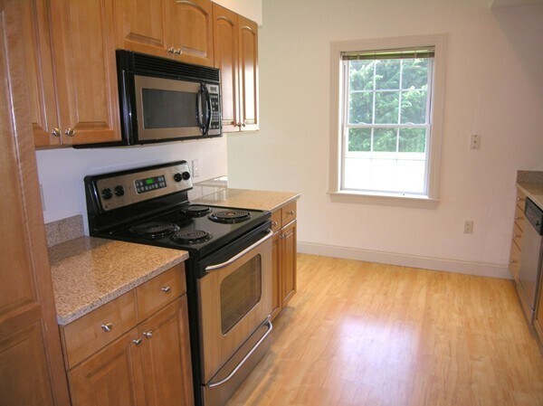 Foto del edificio - 2 Abbott Ln