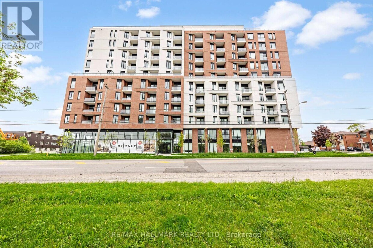 Photo principale - 3100 Keele St