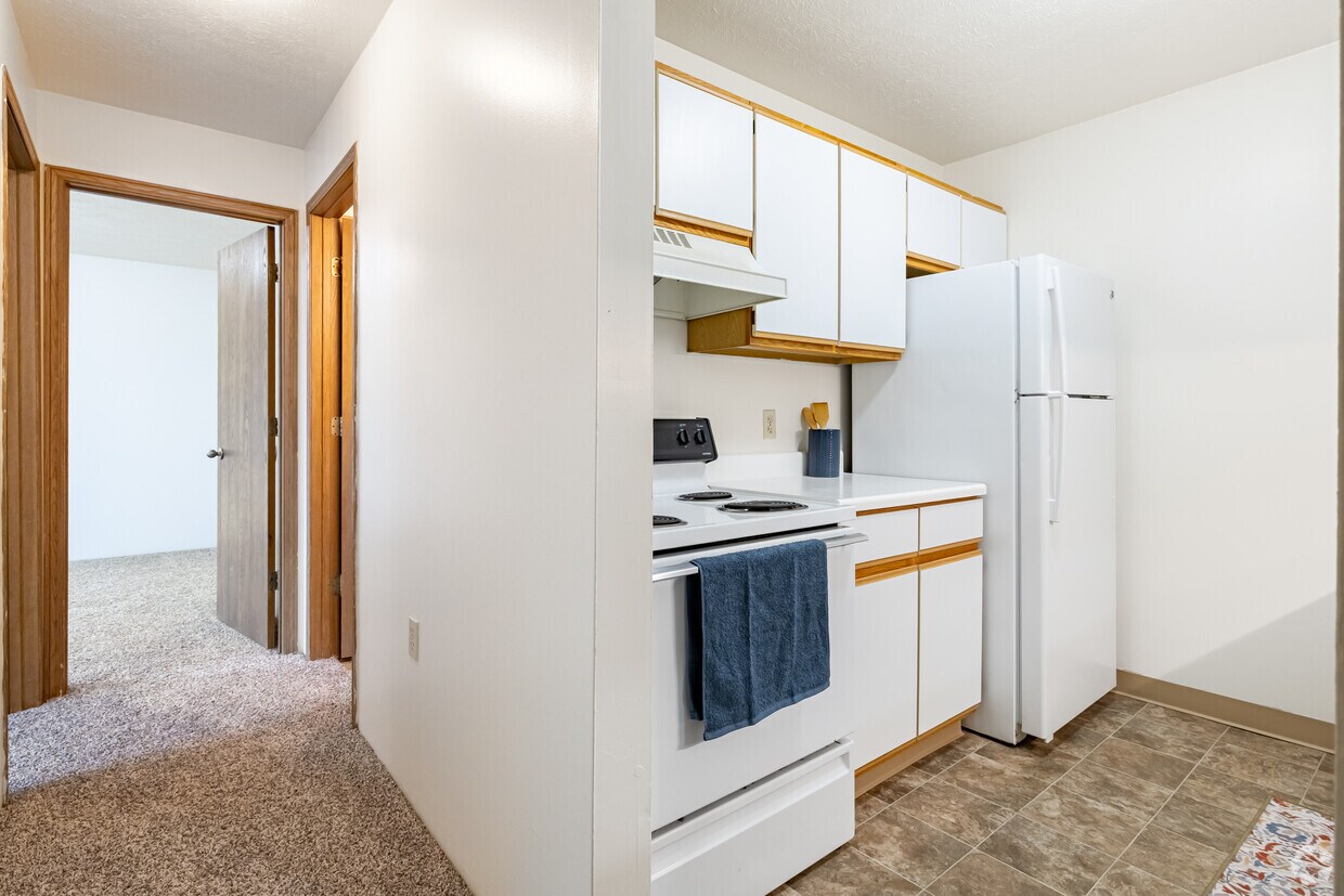 Primary Photo - Culver Estates Apartments