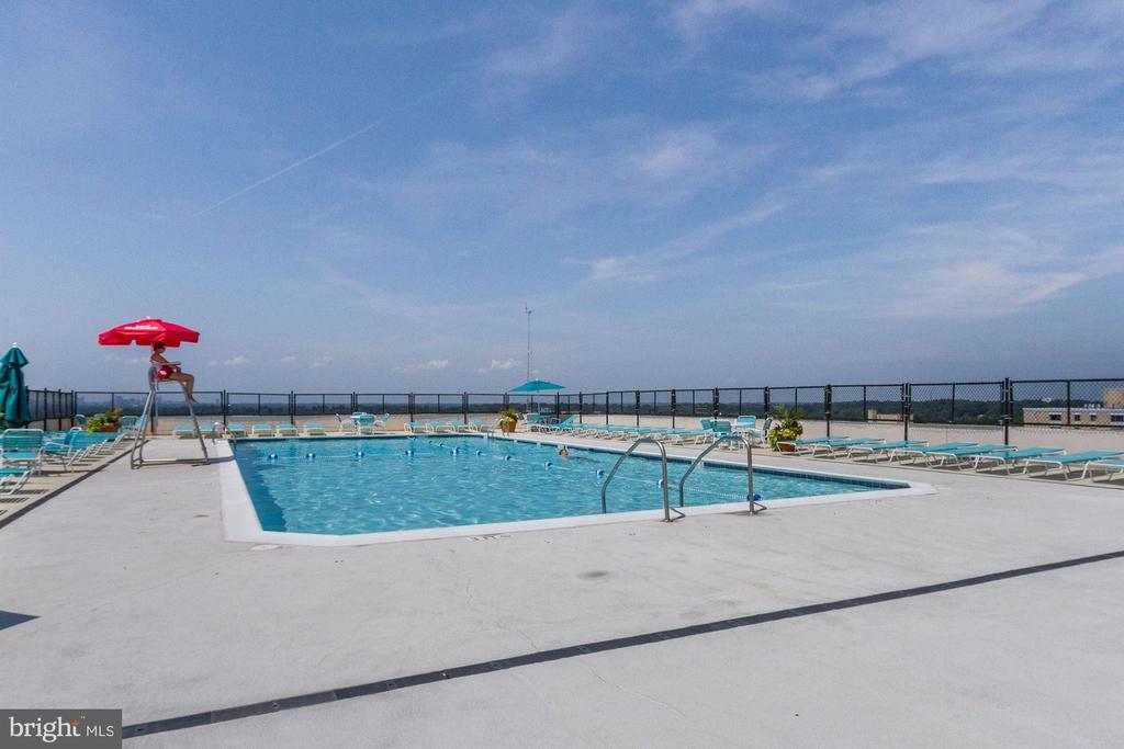 Foto principal - 4515 Willard Ave