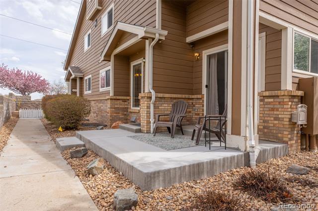 Building Photo - 1601 Great Western Dr