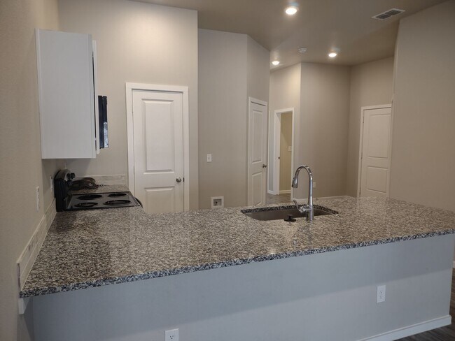 Building Photo - 2120 N Avenue J