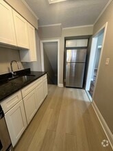 Building Photo - 122 Riverthorn Rd