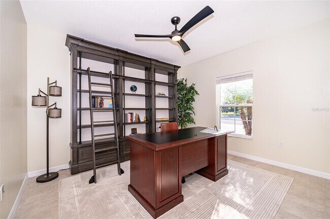 Building Photo - 2630 Summerland Way