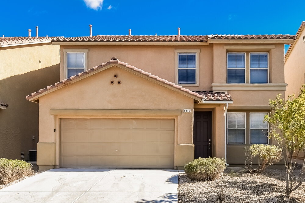 Foto principal - 8316 Freshwater Pearl St