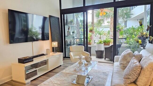 Building Photo - 3589 S Ocean Blvd