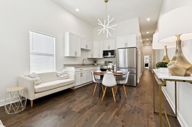 Foto del edificio - 2550 N Galvez St