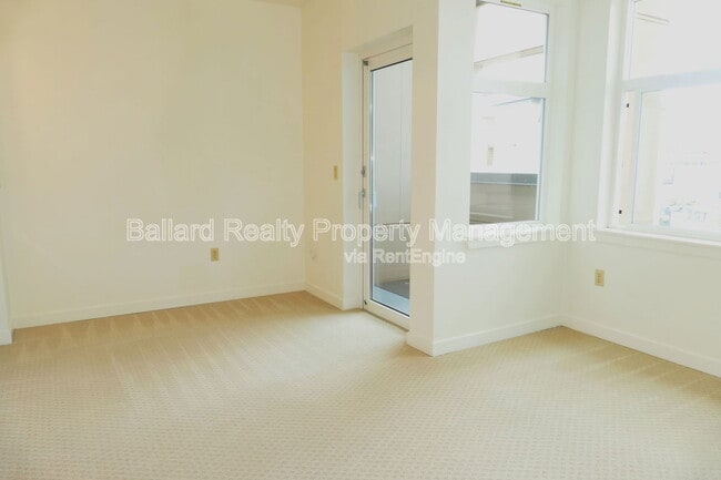 Building Photo - 5450 Leary Ave NW