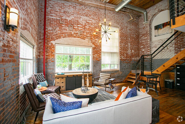 Newnan Lofts