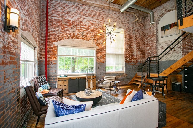 Apartments for Rent with High Ceilings Near Mineral Springs ... - Modern High Ceiling Apartments