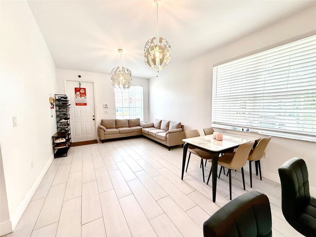 Photo - 18702 SW 27th St House