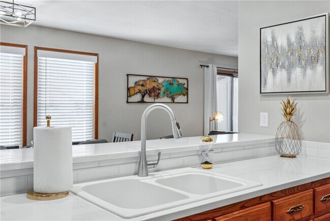 Foto del edificio - 6 Connie Ln