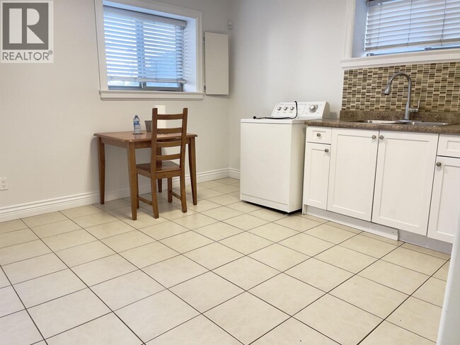 Building Photo - 3787 Elmwood St