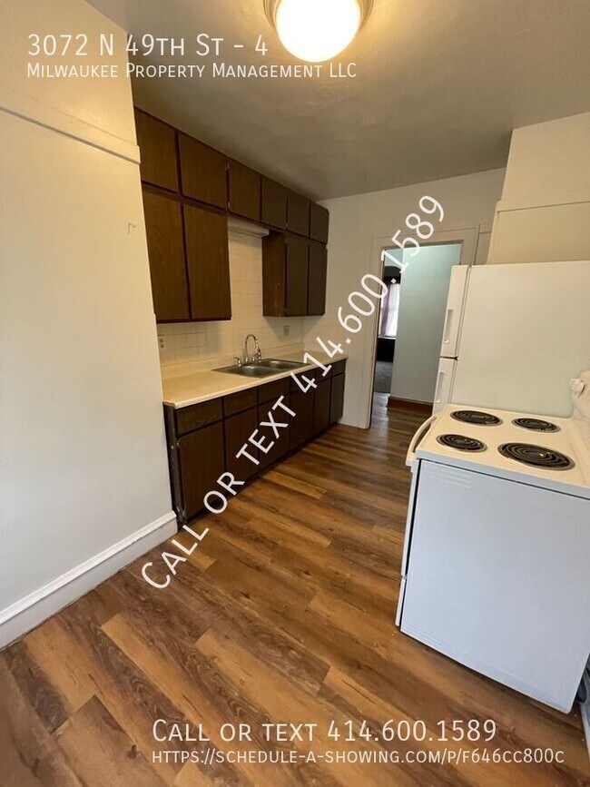 Foto del edificio - 3072 N 49th St
