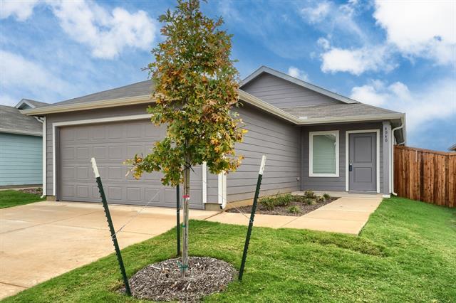 Building Photo - 4040 Equestrian Dr
