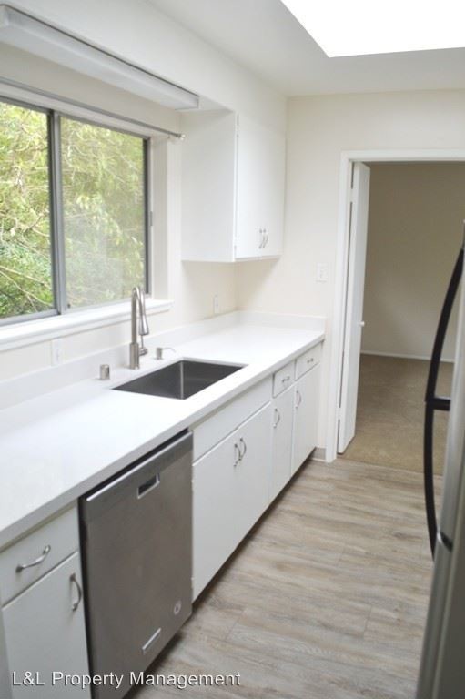 Building Photo - 2 br, 2 bath House - 129 Edwards Avenue