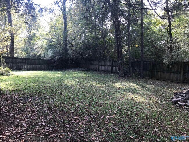 Foto del edificio - 104 Potomac Cir