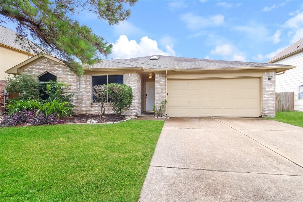 Primary Photo - 17519 Coventry Oaks Dr