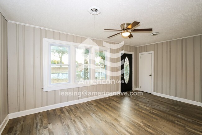 Foto del edificio - 426 Hampton Ave NW