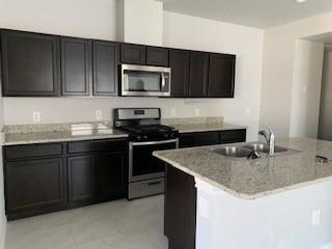 Foto del edificio - 2329 Restful Ln