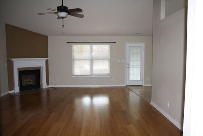 Foto del edificio - COMING SOON