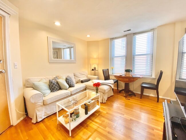 Foto del edificio - 38 Charter St
